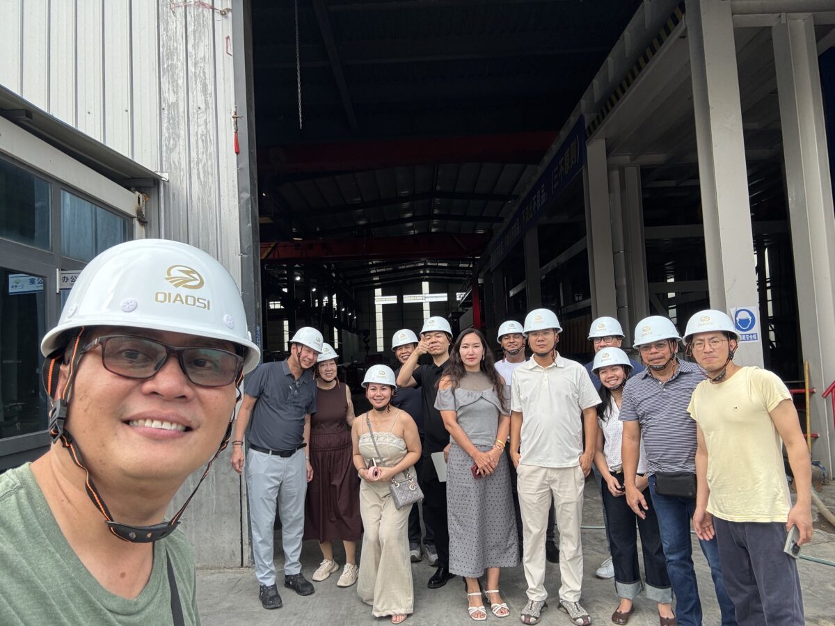 Philippine clients visit Qiaosi Steel China