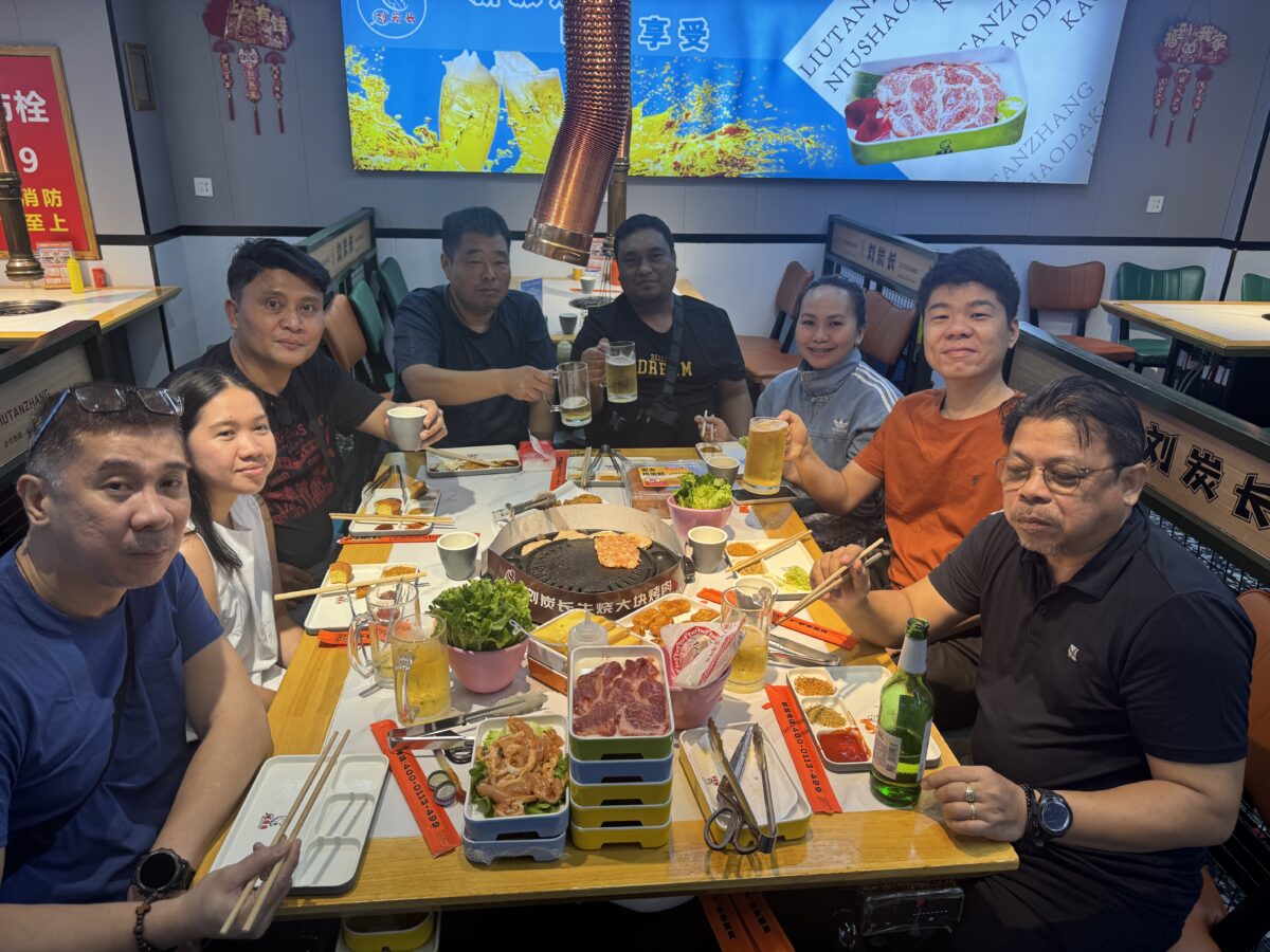 Philippine clients visit Qiaosi Steel China