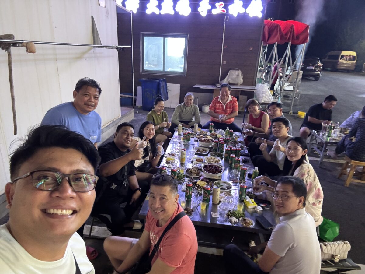 Philippine clients visit Qiaosi Steel China