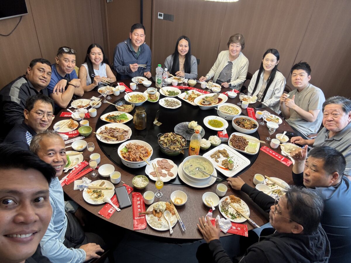 Philippine clients visit Qiaosi Steel China