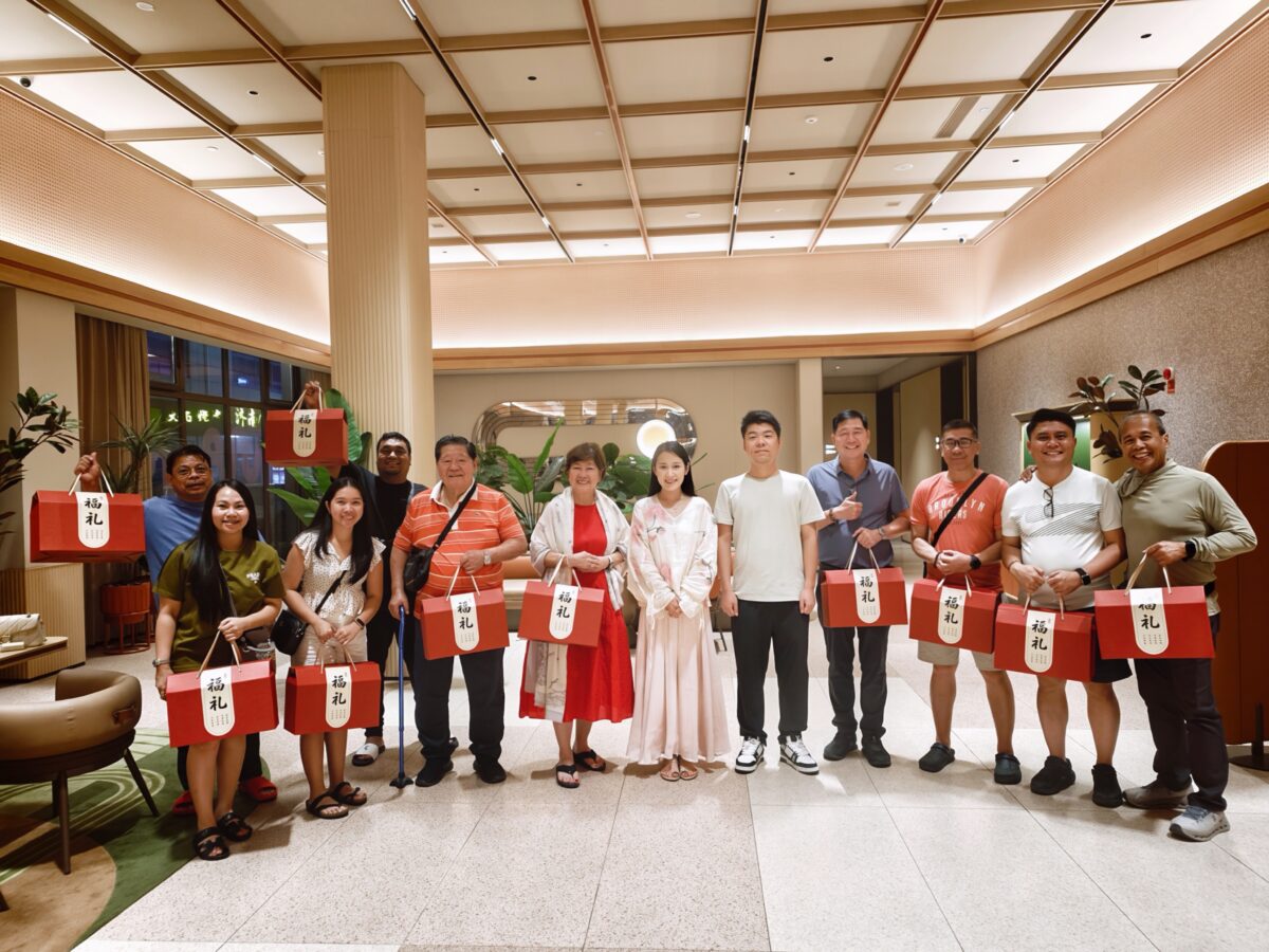 Philippine clients visit Qiaosi Steel China