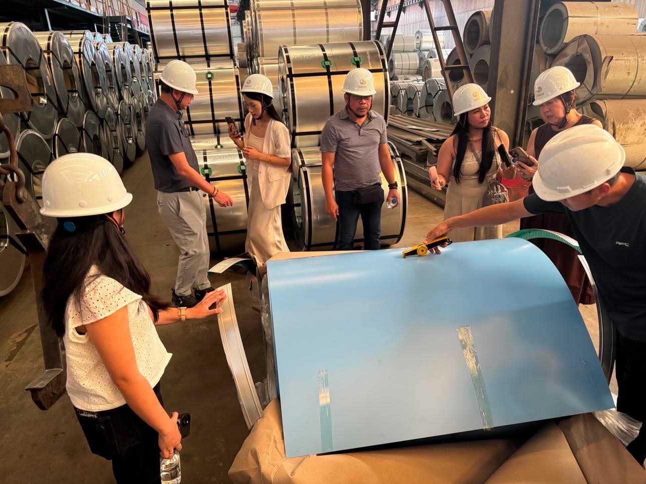 Philippine clients visit Qiaosi Steel China